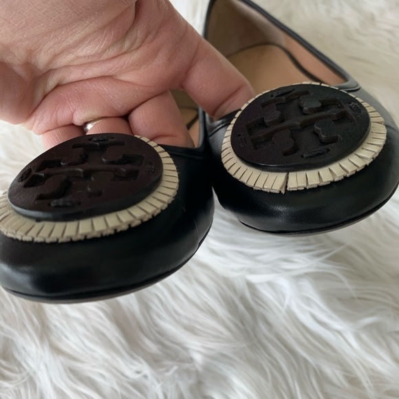 COPY - • Tory Burch • Miller Fringe Leather Flat Black - Picture 9 of 11